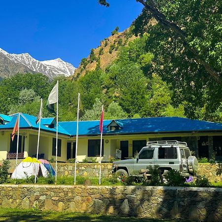 Chitral Inn Resort エクステリア 写真